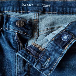 Old Navy Straight Built-In Flex Boy’s Jeans